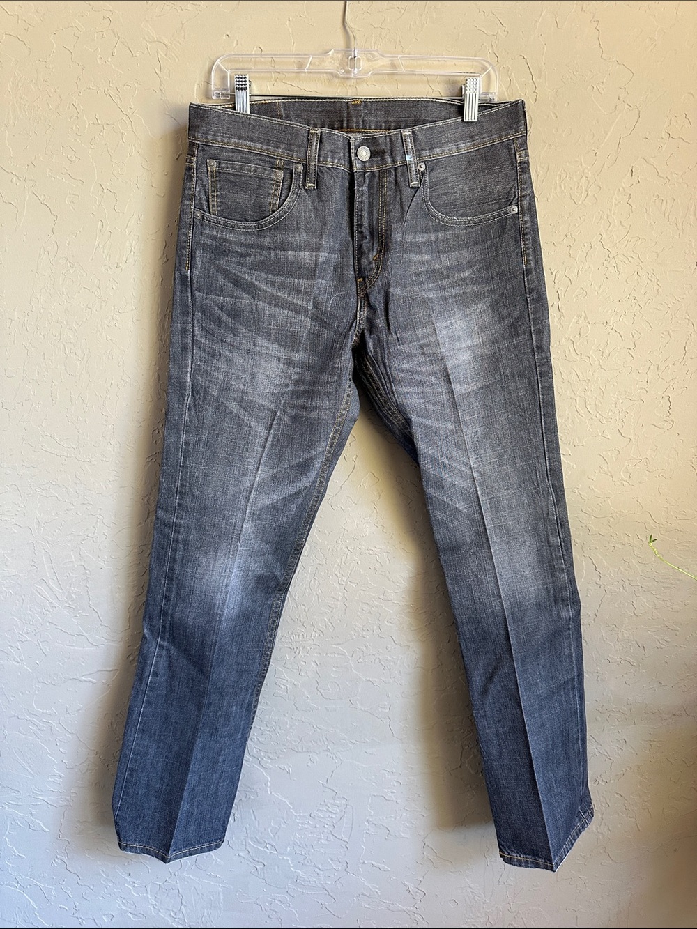 Men’s Levi Strauss jeans, 527 size 32 30